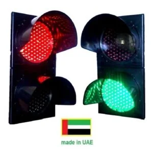 TRAFFIC SIGNAL LIGHT 300 X 710 X 180 MM